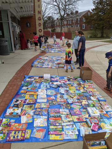 Books in front of Abingdon available to be taken or swapped