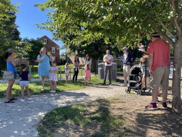 Meeting neighbors and classmates at a Rising Kindergarten Playdate